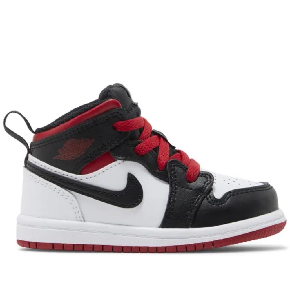 NIKE JORDAN MID 1